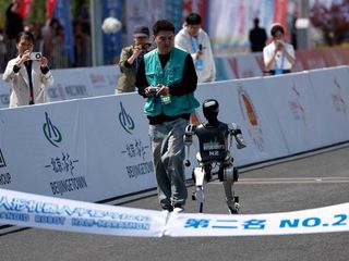 thumbnail - Robô Bumi