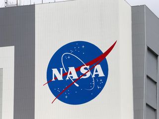 thumbnail - Demissões NASA